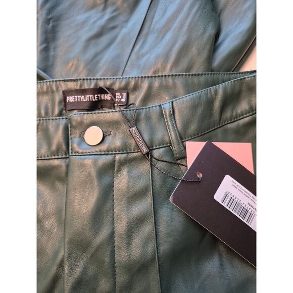 NWT Prettylittlething Bottle Green Faux Leather Extreme Wide Leg Trouser Sz 10 - Picture 3 of 5